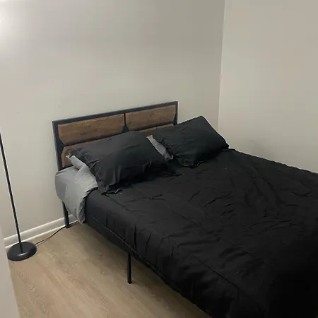 Pentagon Luxe Apartments